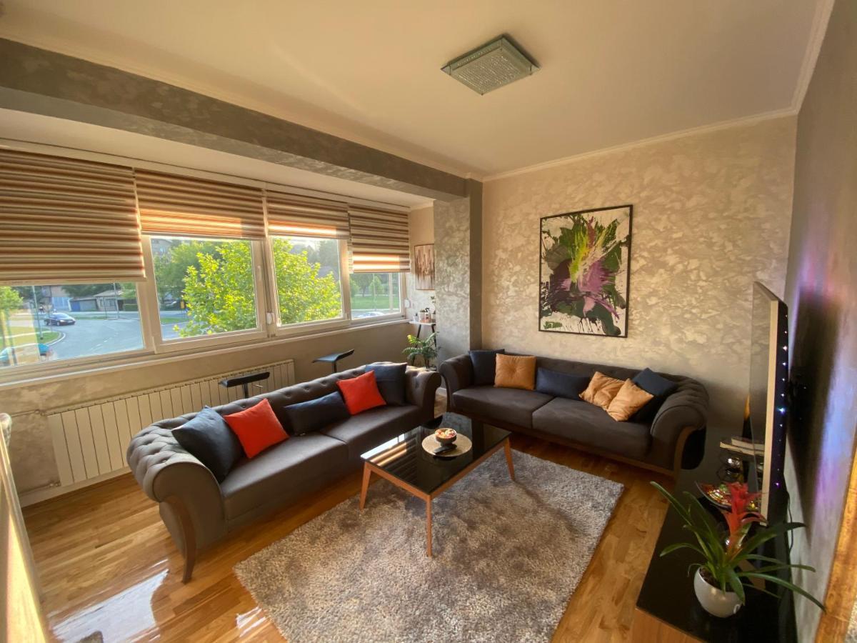 זניקה Apartman "Amy Delux" מראה חיצוני תמונה