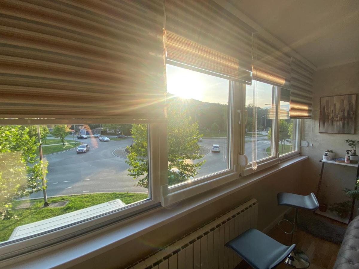 זניקה Apartman "Amy Delux" מראה חיצוני תמונה